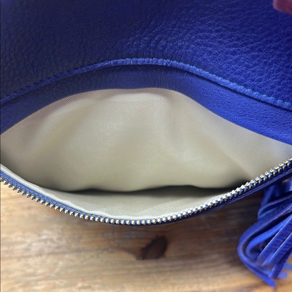 GiGi New York Royal Blue Crossbody Bag - Picture 5 of 7